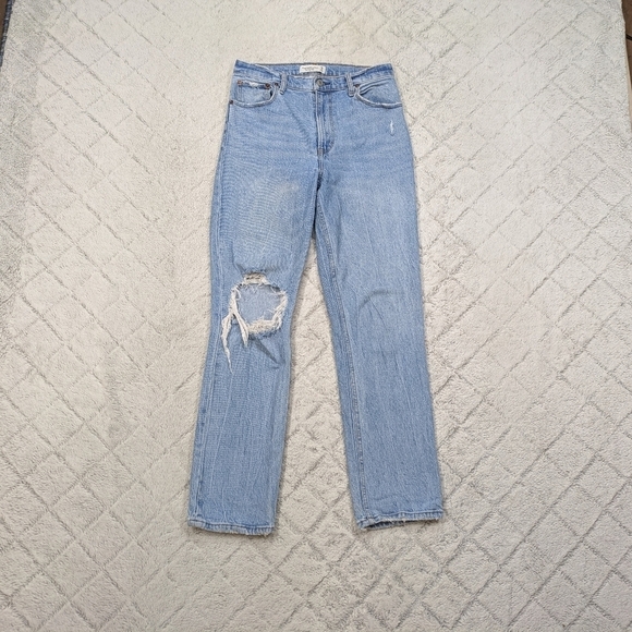 Abercrombie & Fitch Denim - Abercrombie & Fitch Jeans Womens 28/6 R Blue Light 90’s Straight Ultra Hi-Rise